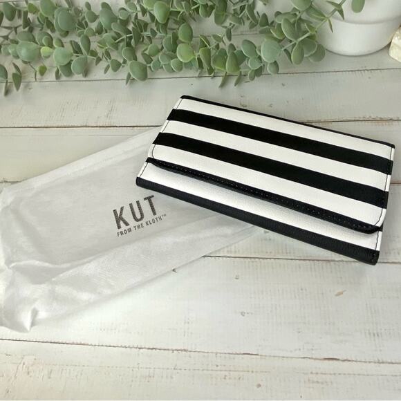 KUT From the Cloth Black and White Wallet NEW - Picture 1 of 7